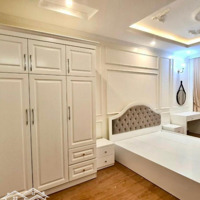 Bán Nhà Phú Diễn 5 Tầng, Oto Đỗ Cổng, Tiện Ích Zung Quanh Koong Thiếu Thứ Gì.gần Chợ View Hồ