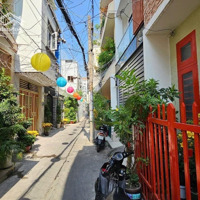Cần Bán Nhà 4 Tầng 52M2 (4X13) - Gần Mặt Tiền Trường Sa Phú Nhuận - Chỉ 8.89 Tỷ