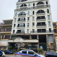 Cần Bán Nhà Mặt Phố Nghi Tàm Đã Hạ Đê, 600M, 2 Mặt Thoáng Siêu Hiếm Đẹp