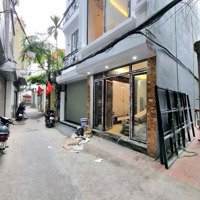 Nhà Tân Mai 31M, 5 Tầng, Mặt Tiền 4,6M Giá Bán 6,6 Tỷ. Nhà Mới Cứng, Ô Tô Đỗ Cạnh Nhà, Ngõ Nông, Sạch