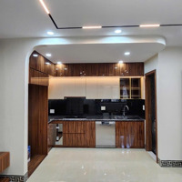 R.ẻ Nhất Qu.ận #Hai_Bà_Trưng, Cách Mặt Phố Vài Bước, 5 Phút Lên Hồ #Gươm, 32M2, 5 Tầng, Hơn 5 T.ỷ