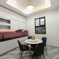 Nhà Hiếm! Phố Chùa Láng -Diện Tích50M2X5T - Nhà Mới Full Nội Thất, Nở Hậu - Nhỉnh 10 Tỷ