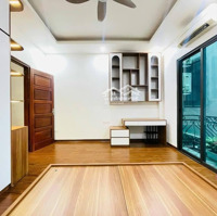 Chủ Bán Gấp Nhà 8,2 Tỷ, 43M2 5 Tầng,Tại Dịch Vọng, Cầu Giấy, Gần Cv Cầu Giấy, Ngõ Nông, Gần Phố