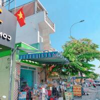 bán nhà mt 879 nguyễn kiệm p 3 gv 3 lầu giá 4tỉ 65
