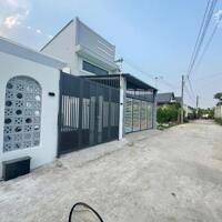 NHÀ MỚI XÂY, KHU NHÀ Ở TRƯỜNG GIANG, GIÁP P8, VĨNH LONG