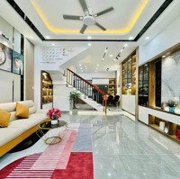 Bán Nhà Tại Vườn Chuối, Phường 4, Quận 3, Tp.hcm, 58 M2, 4 Phòng Ngủ 4Wc