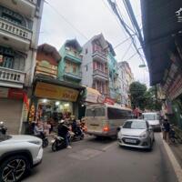 Chính chủ bán nhà mặt phố đường Mỹ Đình 100mx5T MT 5m giá 2x tỷ oto tải tránh KD đầu tư tốt