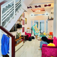Kẹt Vốn Bán Nhà Đường Hà Huy Giáp Thạnh Lộc Quận 12, Giá Bán 3Ty120 , 55M2 Lh Vân Xem Ngay