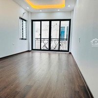 Bán Nhà Tân Mai 5 Tầng Thang Máy Ô Tô Đỗ Cửa Ngõ Thông Kinh Doanh