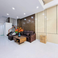 Giá Sốc!! Nhàhẽm Xe Hơivõ Duy Ninh, P22, Bình Thạnh, Gần Khúc Giao Ngô Tất Tố,Diện Tích49M2/2Tỷ950, Sổ Riêng