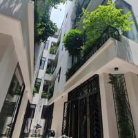 Siêu Đẹp Thang Máy Khách Đến Mua Ngay Trung Kính, 45M* 6T* Giá Bán 10.9 Tỷ, Cách Ôtô 15M Ngõ Thẳng Tắp.