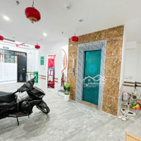Toà Căn Hộ Dịch Vụ Vương Thừa Vũ, 6T Thang Máy,Diện Tích 65 Triệu/Th, 12P Full Nội Thất, Ngõ Thông, Oto Sát.