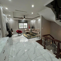 Bán Nhà Mặt Phố La Khê View Ngắm Hồ Điều Hoà Kinh Doanh Sầm Uất 50M2 Giá Bán 16 Tỷ