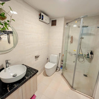 Bán Nhà Mặt Phố Khương Đình, 23 Tỷ, 64M2, Chính Chủ Giá Tốt