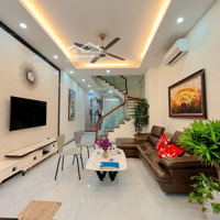 Bán Nhà Mặt Phố Khương Đình, 23 Tỷ, 64M2, Chính Chủ Giá Tốt