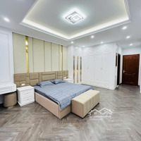 Bán Nhà Mới Phố Bạch Mai - Thang Máy Xịn - 40M2X6 Tầng - Chỉ 8.3 Tỷ!