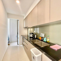 Chung Cư Sky Center, Phổ Quang, Tb: 2P Ngủ Rộng, Full Nt 98M2 16 Triệu