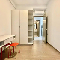 Chung Cư Sky Center, Phổ Quang, Tb: 2P Ngủ Rộng, Full Nt 98M2 16 Triệu
