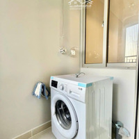 Chung Cư Sky Center, Phổ Quang, Tb: 2P Ngủ Rộng, Full Nt 98M2 16 Triệu