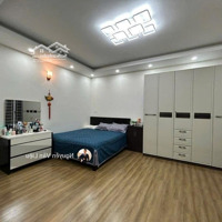 Chính Chủ Bán Gấp Nhà Phố Kim Mã, Ba Đình, Tặng Nội Thất, 53M X 5 Tầng, Giá Bán 11.9 Tỷ