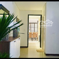 Thanh Khoản Gấp-Mặt Phố-Thang Máy-Vỉa Hè-Thiết Kế Đỉnh Cao- Bể Cá Koi-Kinh Doanh-Đầu Tư-Long Biên