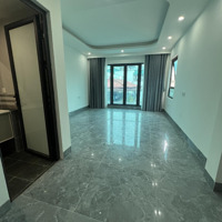 Bán Nhà Mới Phố Trạm - Lô Góc- 3 Thoáng- 46M2 - 7 Tầng Thang Máy - Ngõ Ô Tô Thông - 11.8 Tỷ
