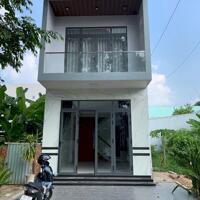 CHO THUÊ NHÀ LẦU TRỤC CHÍNH KDC NAM CẦN THƠ 10 TRIỆU
