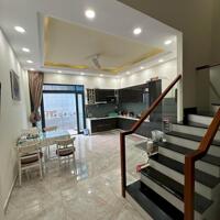 Bán nhà Phạm Văn Bạch, HXH, 5x22, 5PN, phường 12, Gò Vấp, 8,5 tỷ