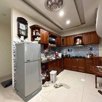 Bán Nhanh Nhà Đẹp Mát Mẻ Quanh Năm, Khu Dân Trí Cao, Đủ Tiện Ích Xung Quanh, Trung Tâm Tp