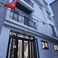 Nhà Sẵn Ở Luôn - Ô Tô Ngay Cổng - Gần Đường Ô Tô Tránh - Nhà Đẹp Sáng Thoáng- Nhỉnh 4 Tỷ