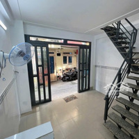 Bán Gấp Nhà Riêng Vườn Lài, Tân Phú, 16M2, 2 Tầng, Hẻm Bagac Gần Mặt Tiền, Chỉ Nhỉnh 1 Tỷ.