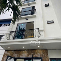 Bán Nhà 5 Tầng Lai Xá - Đẹp Ngây Ngất - Giá Chỉ Nhỉnh 5 Tỷ!!!