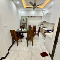 Bán Nhà Đẹp Trung Tâm Phố Đào Tấn 5 Tầng 45M2, Ngõ Thông 10.3 Tỷ