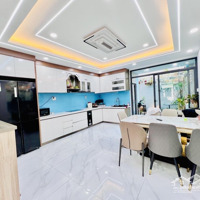 Nhà 5X19M - 5 Tầng - Full Nội Thất - Xe Hơi Ngủ Trong Nhà