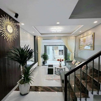 Nhà Vip Hoàng Cầu Đống Đa - 7 Tầng Thang Máy - Ngõ Thông Kinh Doanh - Giá Tốt Nhất!