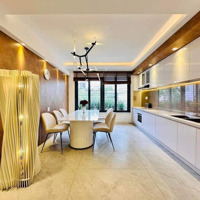 Nhà Vip Hoàng Cầu Đống Đa - 7 Tầng Thang Máy - Ngõ Thông Kinh Doanh - Giá Tốt Nhất!