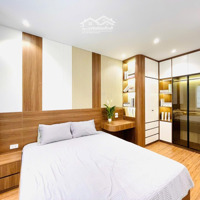 Sang Trọng! Văn Chương, Ô Tô, Thang Máy, Ngõ Thông, 30Mx5 Tầng