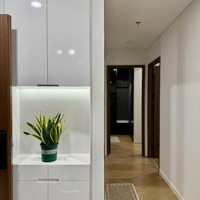 Chính Chủ Cần Bán Nhanh Căn Hộ 2 Phòng Ngủlumiere Reverside Giá Bán 8,5 Tỷ Tầng Cao. Liên Hệ: 0902896117