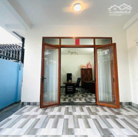 Chỉ 9 Tỷ - Sở Hữu Căn Nhà 222M2 - Góc 2 Mặt Tiền, 1 Sẹc 50M Ra Đặng Văn Trơn, P. Hiệp Hòa