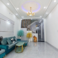 Nhà 130M2 - 3 Tầnghẽm Xe Hơi- Ngang 5M Nở Hậu - Kế Phú Mỹ Hưng Q7 - Sổ Riêng - Khhct - Nhỉnh 7 Tỷ Tl