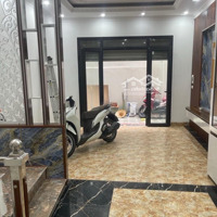 Bán Nhà Thạch Bàn 32M Giá Bán 4Tỷ650 Nhà 6 Tầng Sát Ôtô