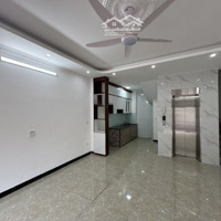 Nhà Long Biên 52M2 Xây 5 Tầng Thang Máy, Gara Oto, Đường Thông,Giá Tốt