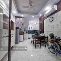 Nhỉnh 6 Tỷ!Bán Gấp Nhà Mỹ Đình Nam Từ Liêm,35Mx5T Đẹp Long Lanh,Lô Góc 2 Thoáng Vĩnh Viễn,Gần Ô Tô