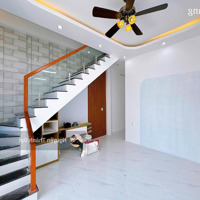 Bán Nhà Riêng 75M2 Giá Bán 1,8 Tỷ Gần Chợ Hóc Môn Đang Cho Thuê 7 Triệu/Tháng Shr Thích Hợp Để Đầu Tư