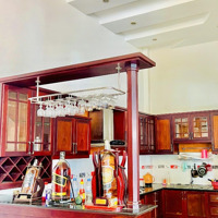 Bán Biệt Thự Mặt Tiền Đường Phường 2 Sát Biển Bãi Sau Tp.vt Giá Cực Tốt 25 Tỷcó Thương Lượngmạnh
