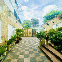 Bán Nhà Biệt Thự Mặt Tiền Ngay Âu Cơ Tân Phú,800M2,Giá Tốt