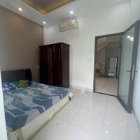 Bán nhà 3 tầng kiệt Trần Cao Vân, TT THANH KHÊ, giá sập sàn chỉ nhỉnh hơn 4 tỷ.