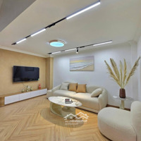 Siêu Phẩm Nhà Đẹp Mai Hương - Lô Góc - Nội Thất Sang -5 Tầng - Giá Bán 8.1 Tỷ