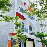 Bán Nhà Gần Aeon Mall Thuận An, Gần Qlo 13, 3 Tầng, 4 Phòng Ngủ Giá Bán 4Tỷ150 Tl