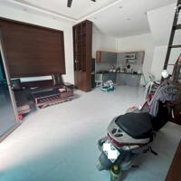 BÁN NHÀ ĐẸP 1.8 TỶ 3 TẦNG 45M2 ( HƯỚNG NAM ) NGÕ GIẢI PHÓNG
